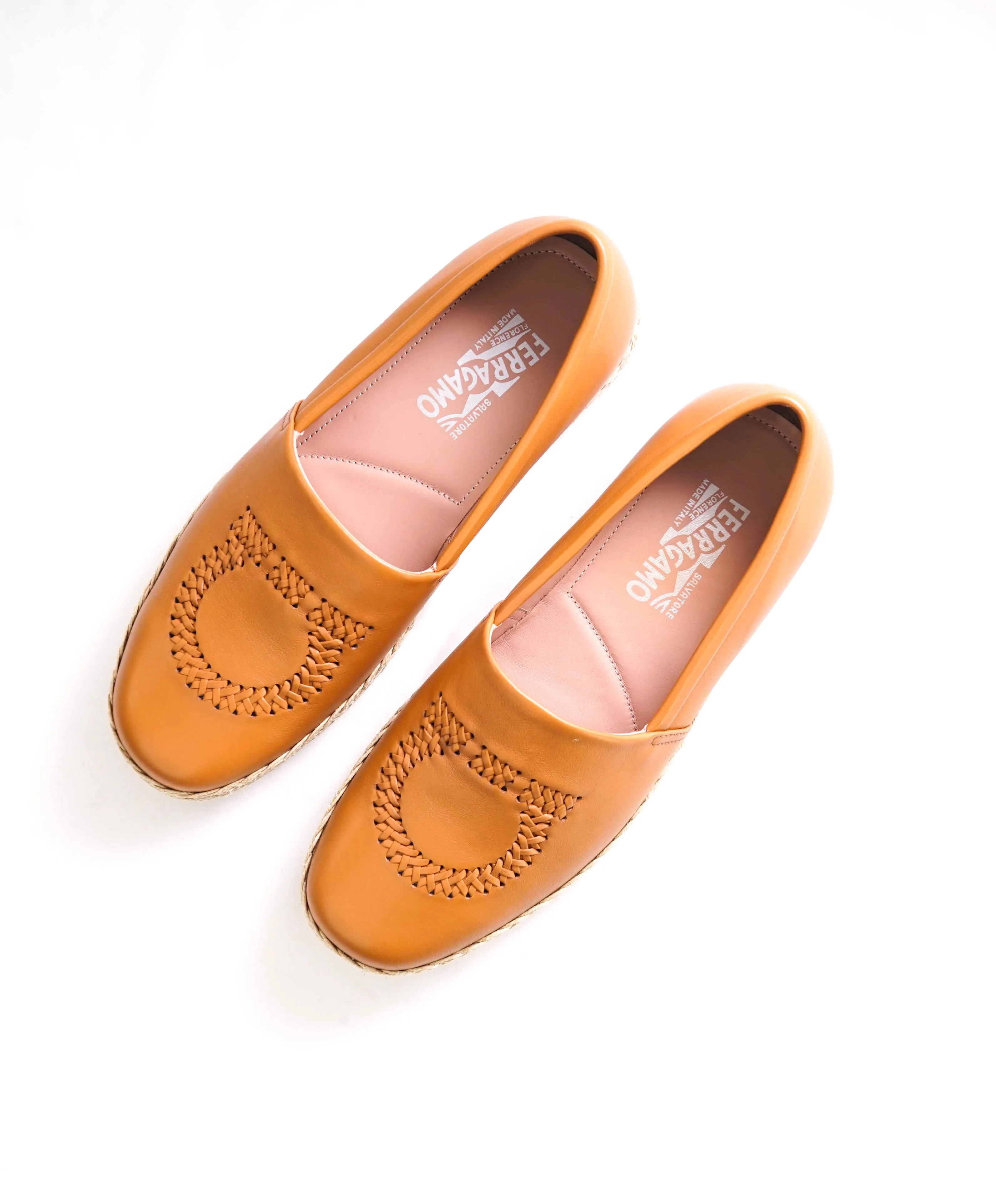 $750 SALVATORE FERRAGAMO - "GANCINI" Neutral Espadrille Loafer - 8 M US