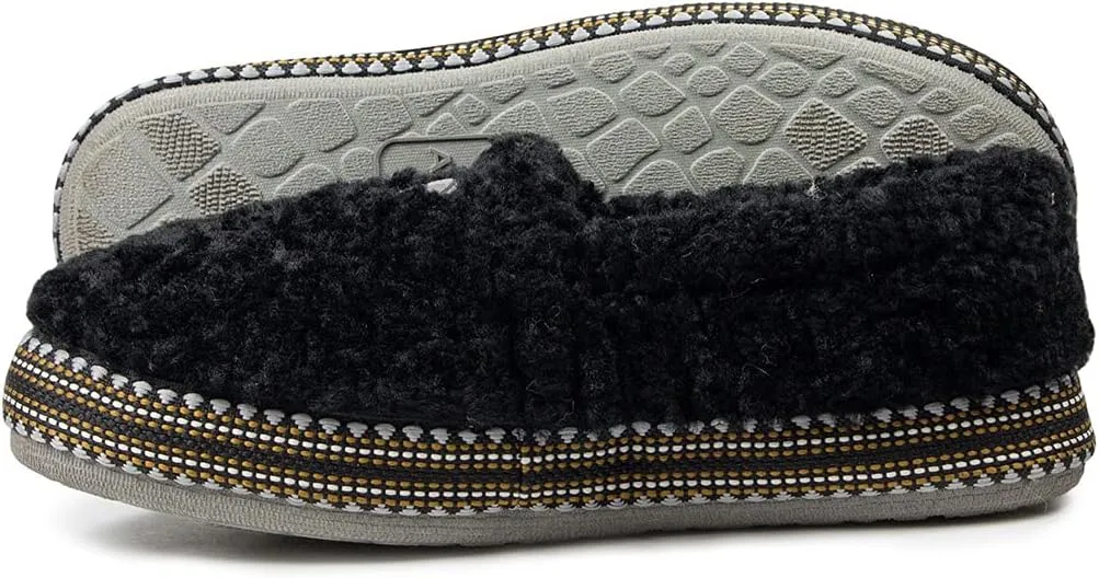 ARIAT Women's Snuggle Warm Soft Plush Acrylic Upper Rubber Outsole Indoor & Outdoor Slippers