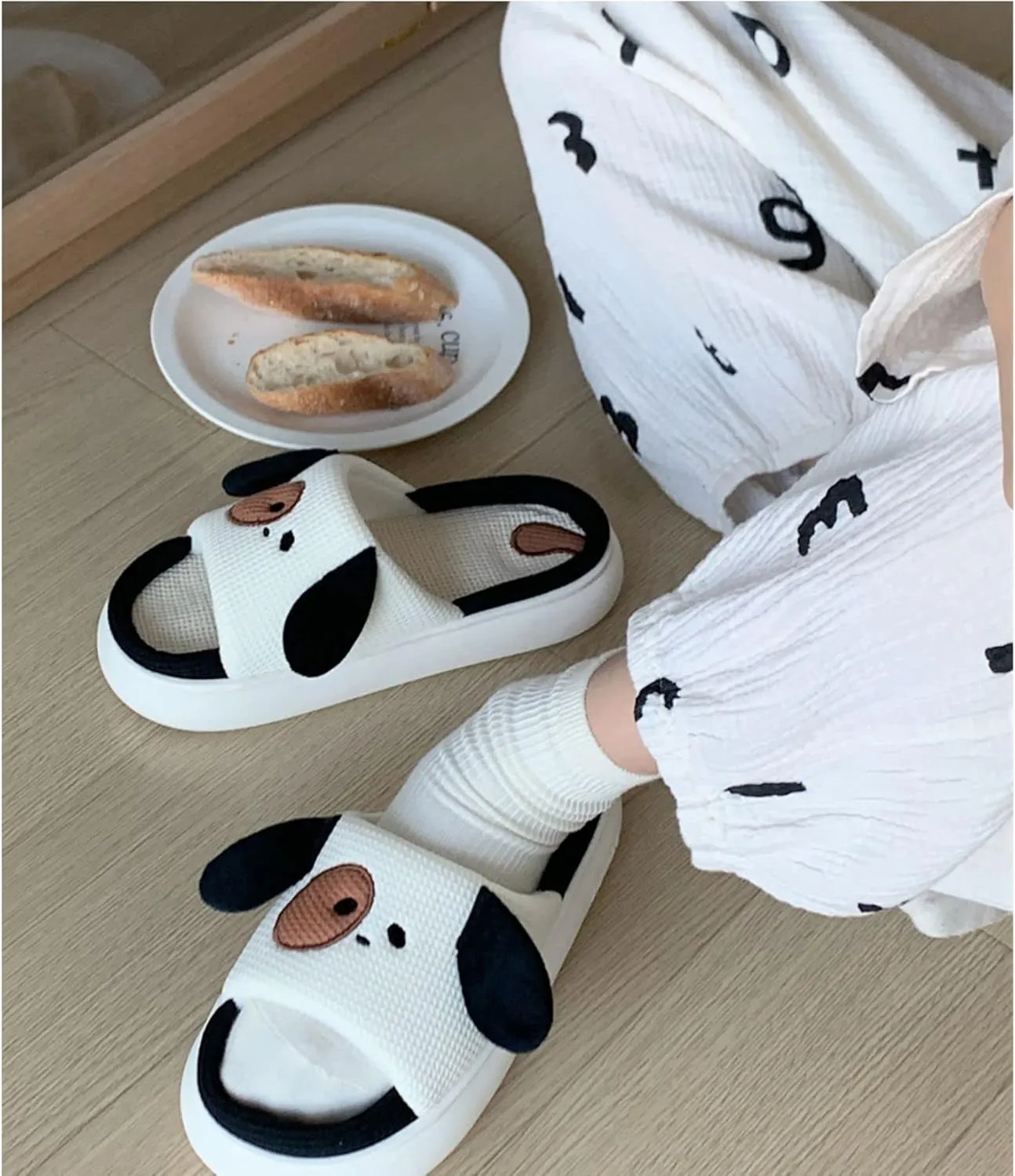 CEINOM Cute Cartoon Dog Slippers Women Kawaii House Slippers Cute Slippers for Women Men Home Floor Slipper indoor