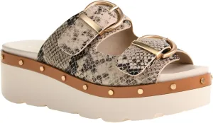 Chinese Laundry Women's Surfs Up Platform