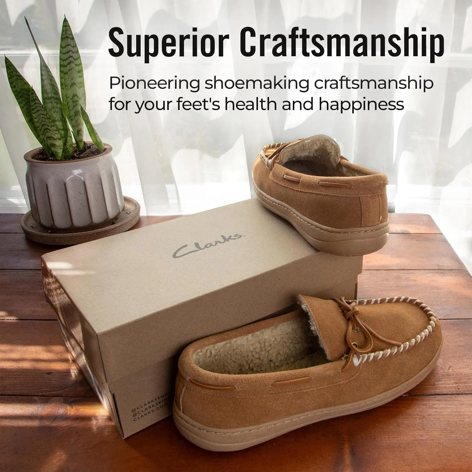 CLARKS Men's Moccasin Slipper