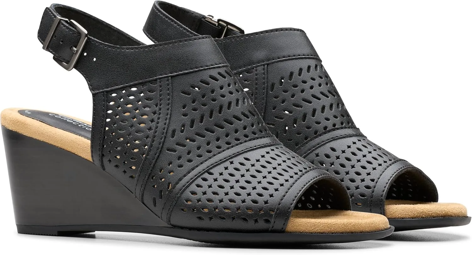 Clarks Women's Emmalae Hope Wedge Sandal