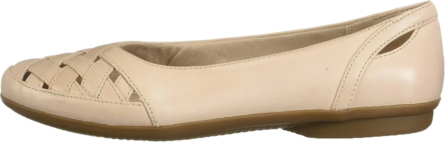 Clarks Women's Gracelin Maze Loafer Flat