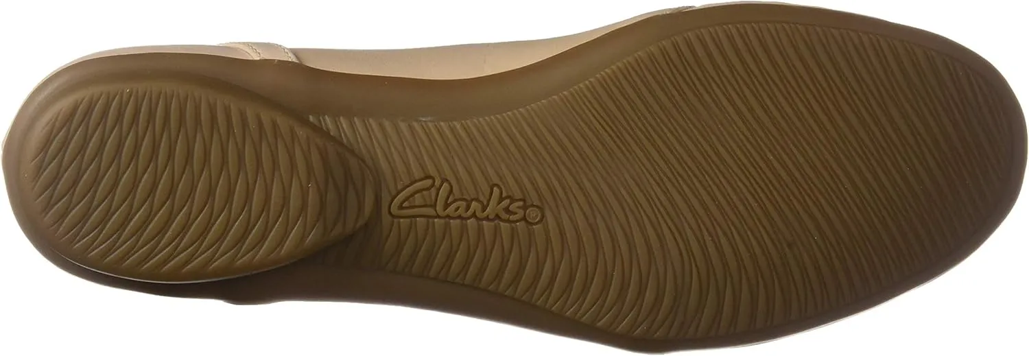 Clarks Women's Gracelin Maze Loafer Flat