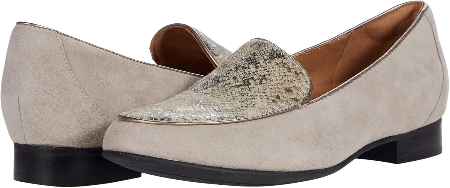 Clarks Women's Premium Loafer