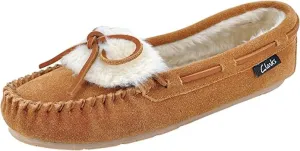 Clarks Women's Suede Moc Indoor and Outdoor Slip On Squared Toe Casual Slippers (Cinnamon Fur, 6)