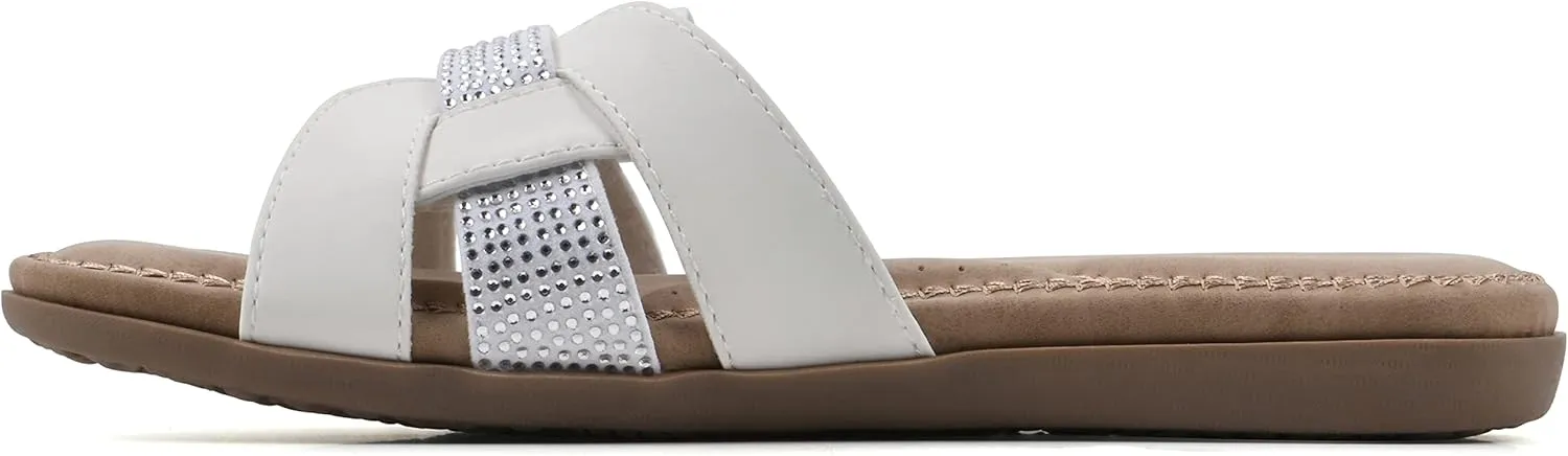 CLIFFS BY WHITE MOUNTAIN Women's Fredie Sandal