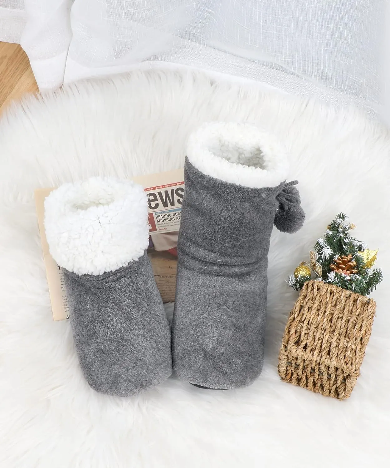 DICUIRD Womens Cozy&Warm Slipper Socks with Grippers-House Socks