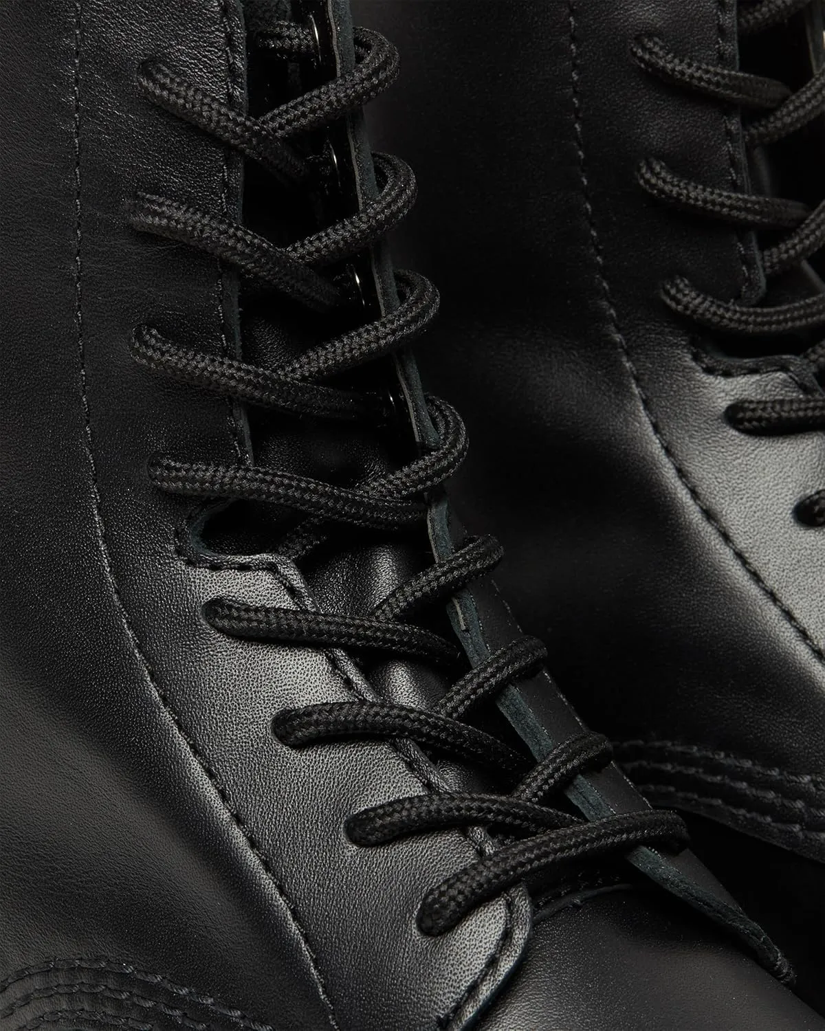 Dr. Martens Unisex Audrick 8-Eye Boot