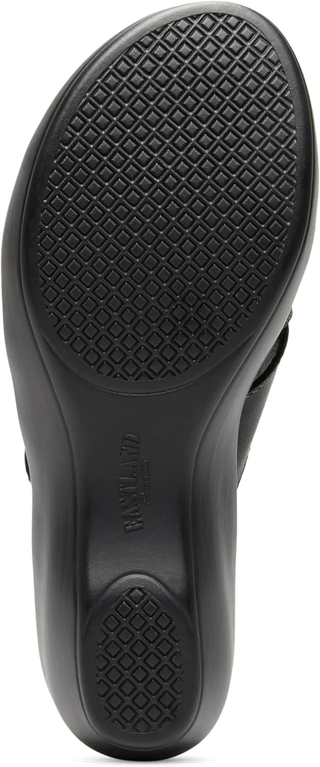 Eastland Women's Poppy Slide Sandal
