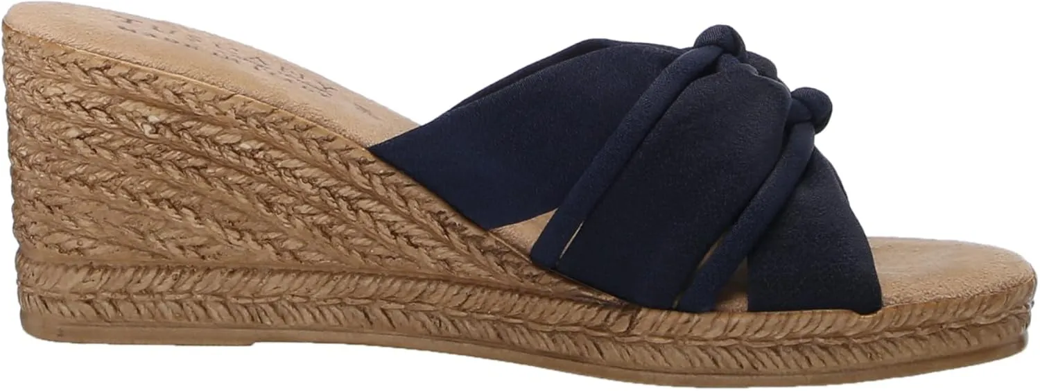 Easy Street Women's Ghita Wedge Sandal