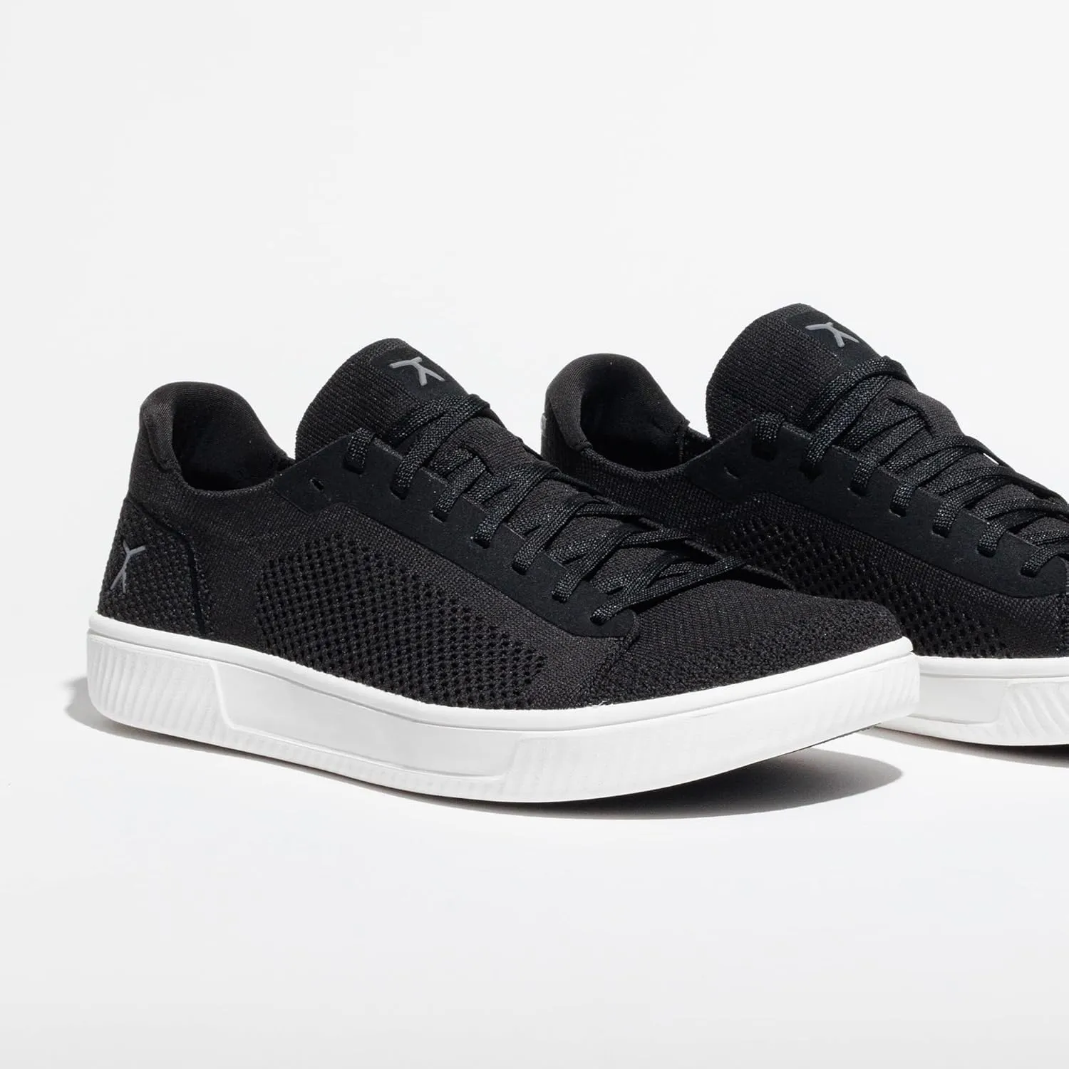 FLUX FOOTWEAR Adapt Knit Trainer – Wide Toe Box Shoe with Earth-Link Grounding, Zero-Drop Sole, Breathable Knit Upper & Machine Washable – Perfect for Daily Wear & Light Training