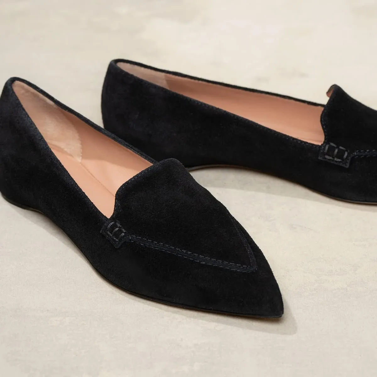 LEHOOR Women Casual Pointed Toe Loafer Flats Shoes Slip On Suede Penny Loafers Flat Heel Closed Pointy Toe Driver Coach Office Loafers Crocodile Snakeskin Flats Dressy Comfort Fall Retro 4-11 M US