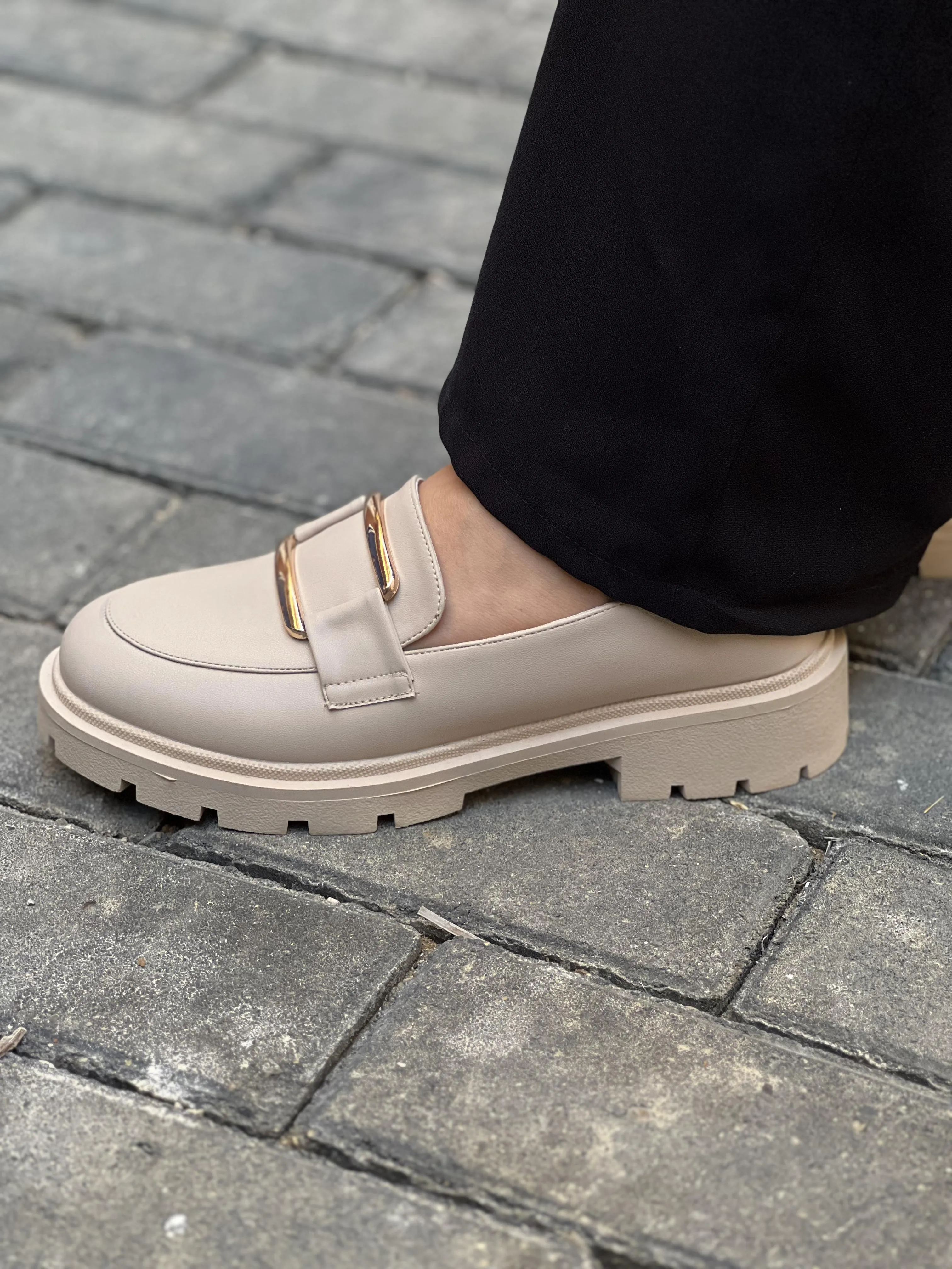 Masterpiece chunky loafer