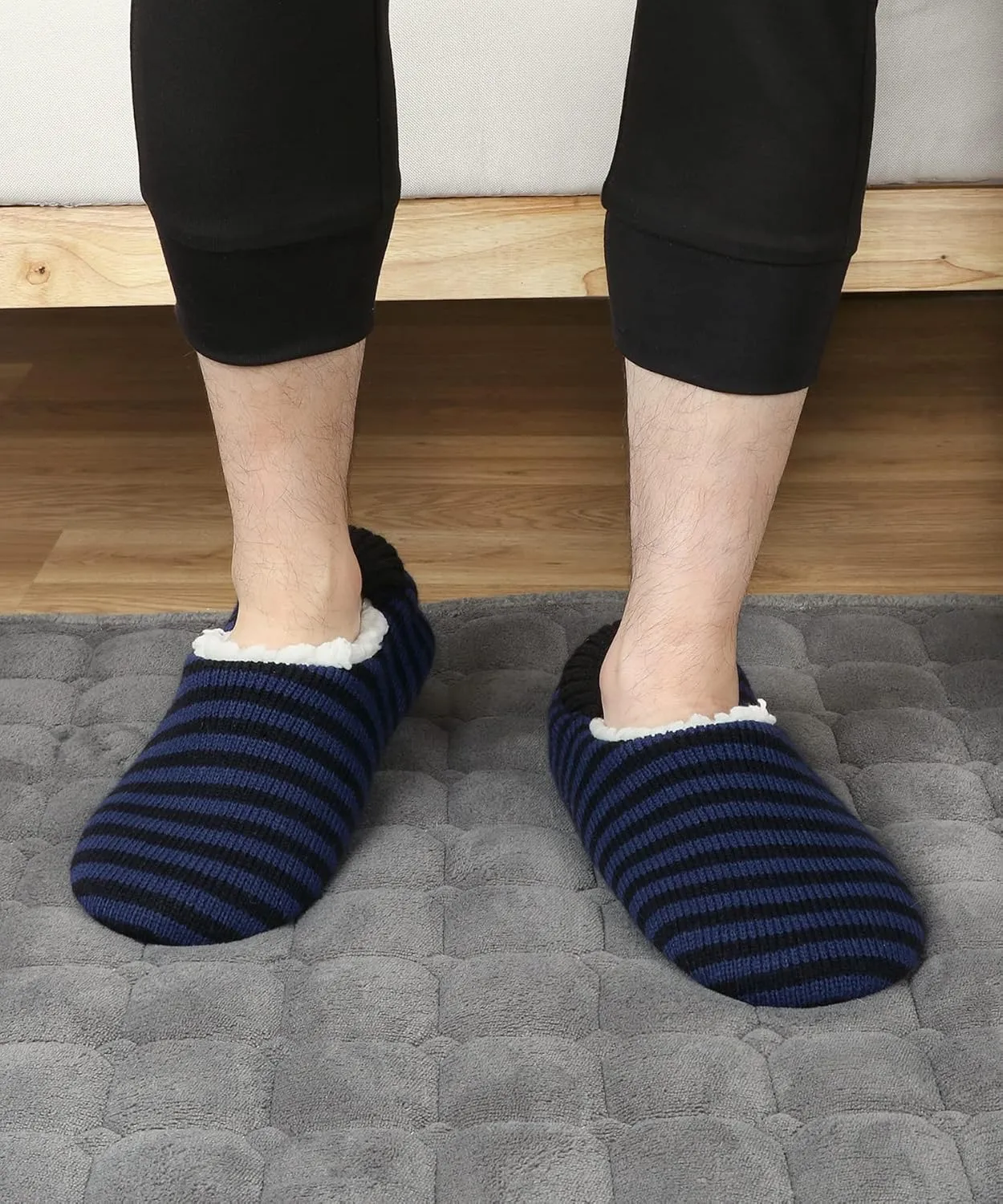 Mens Cozy Soft Sole Slipper Socks With Non Skid Bottoms, Warm Slipper Socks With Grippers For Men, Fuzzy House Slippers