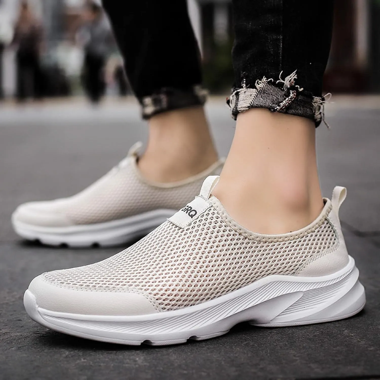 Mens Minimalist Shoes Simple Solid Color Slip-on Loafers Non Slip Recovery Shoes Lightweight Classic Sneaker