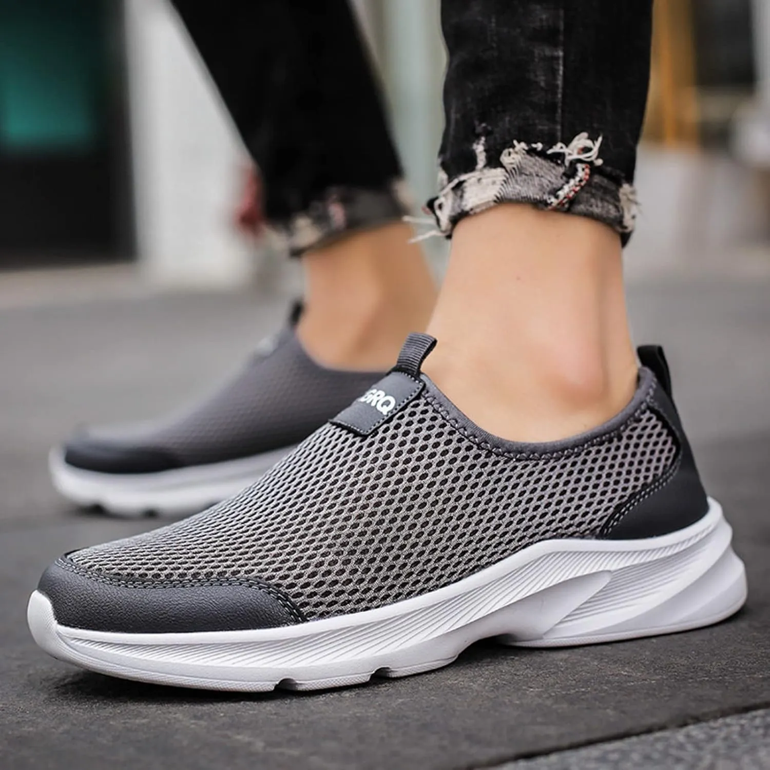 Mens Minimalist Shoes Simple Solid Color Slip-on Loafers Non Slip Recovery Shoes Lightweight Classic Sneaker