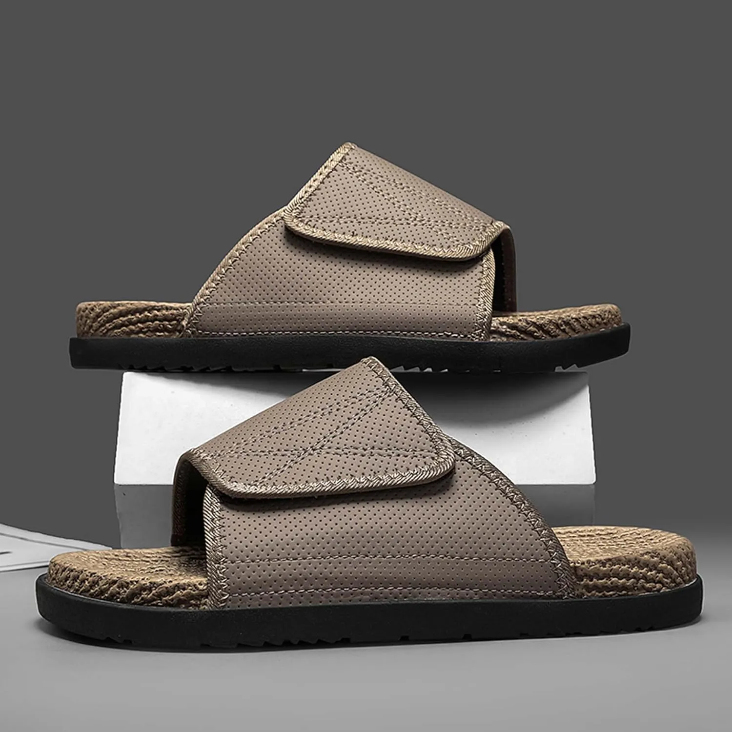 Men's Slide Sandals Summer Anti-Slip Breathable Beach Flip-Flops Comfortable Thick Sole Home Open-Toe Shower Clogs Large Size 6-14