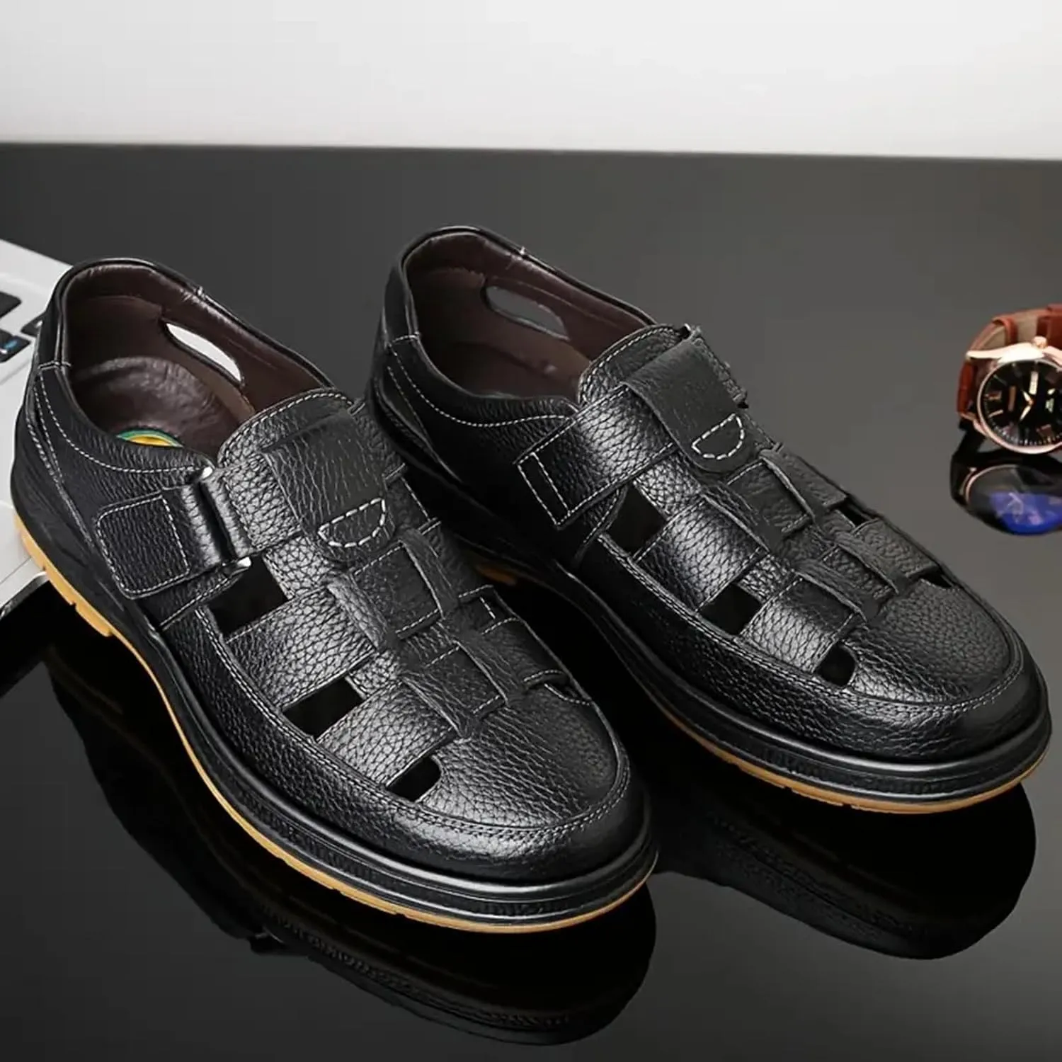 Men's Sneakers Men's Leather Breathable Hollow Casual Leather Shoes