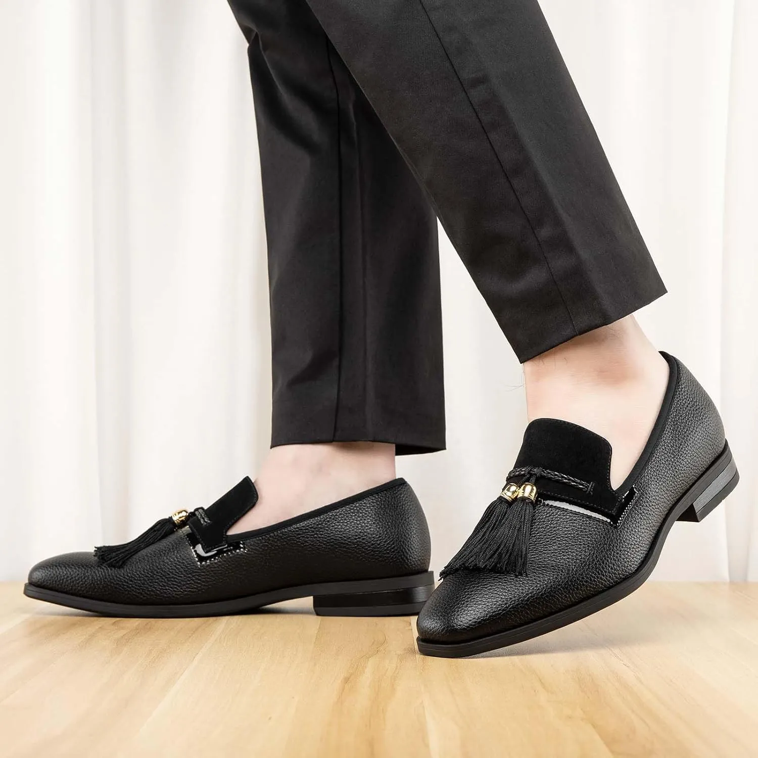 Men's Vintage Velvet Embroidery Noble Loafer Shoes Slip-on Loafer Smoking Slipper Tassel Loafer