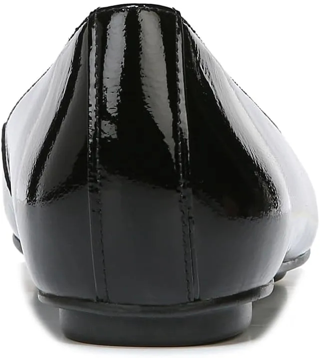 Naturalizer Women's Darry Slip-On Lightweight Lug Sole Heeled Loafer