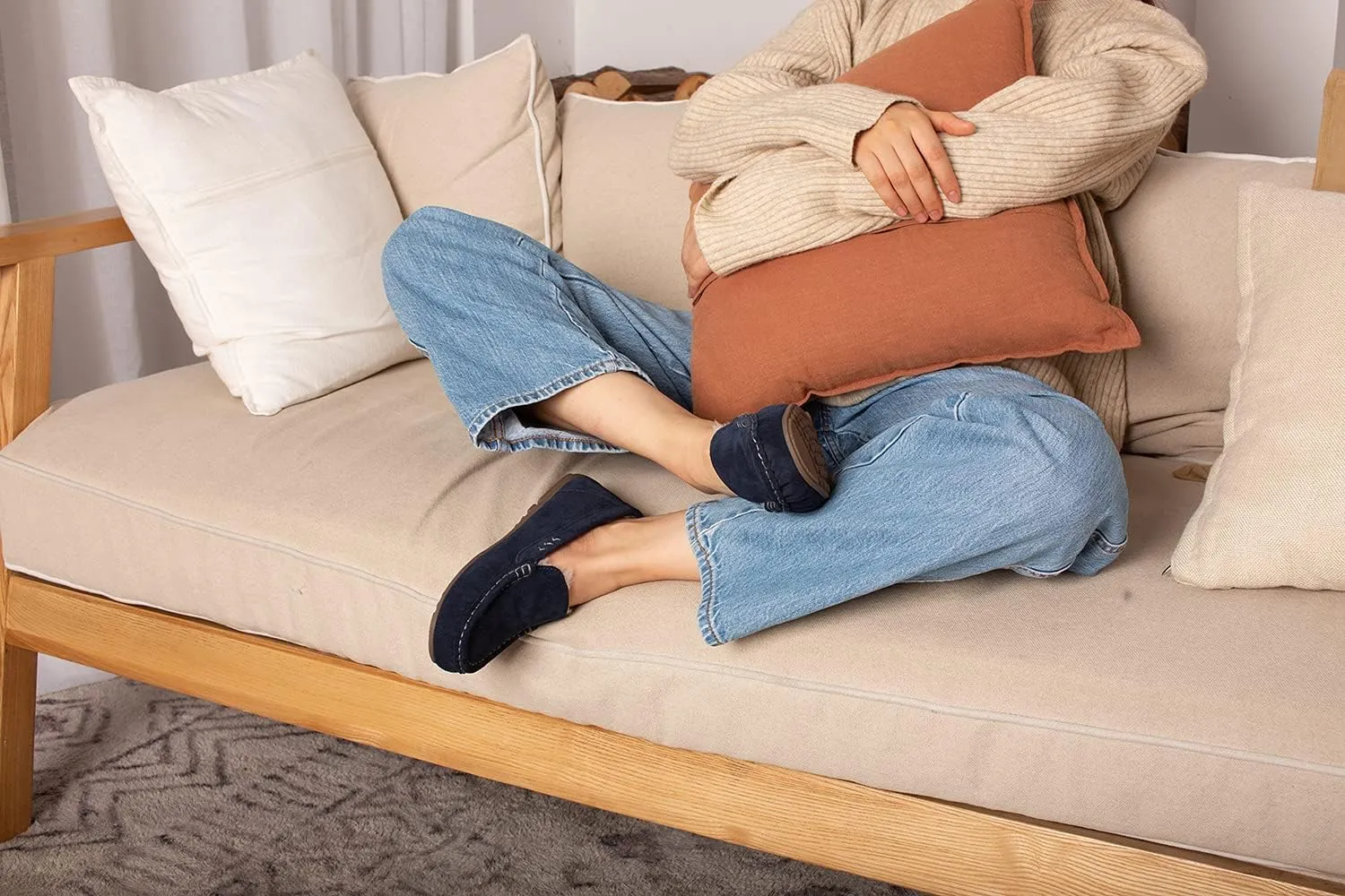 Parfeying Women's Sheepskin Moccasin Slippers Cow Suede Memory Foam Driving Style Loafers
