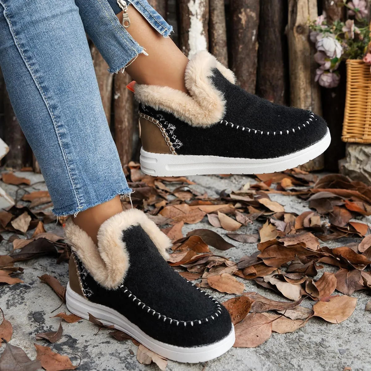 SACFOF Womens Winter Flat Fluffy Snow Boots,Warm Faux Fur Lining Anti-Slip Slip on Loafer Casual Outdoor Plush Short Booties