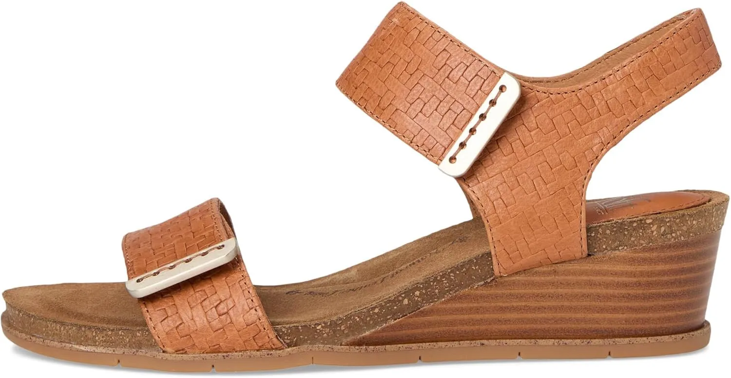 Sofft Women's Verdi II Wedge Sandal, Luggage Woven, 6.5