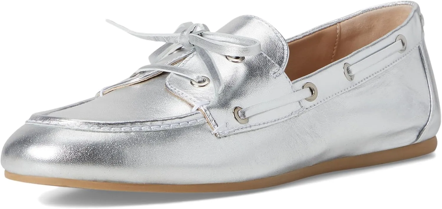 Stuart Weitzman Women's Tinsley Moccasin Loafer