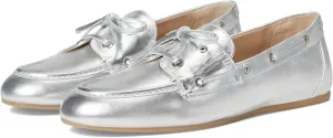 Stuart Weitzman Women's Tinsley Moccasin Loafer