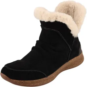 Taos Footwear Women's Future Casual Mid Top Boot