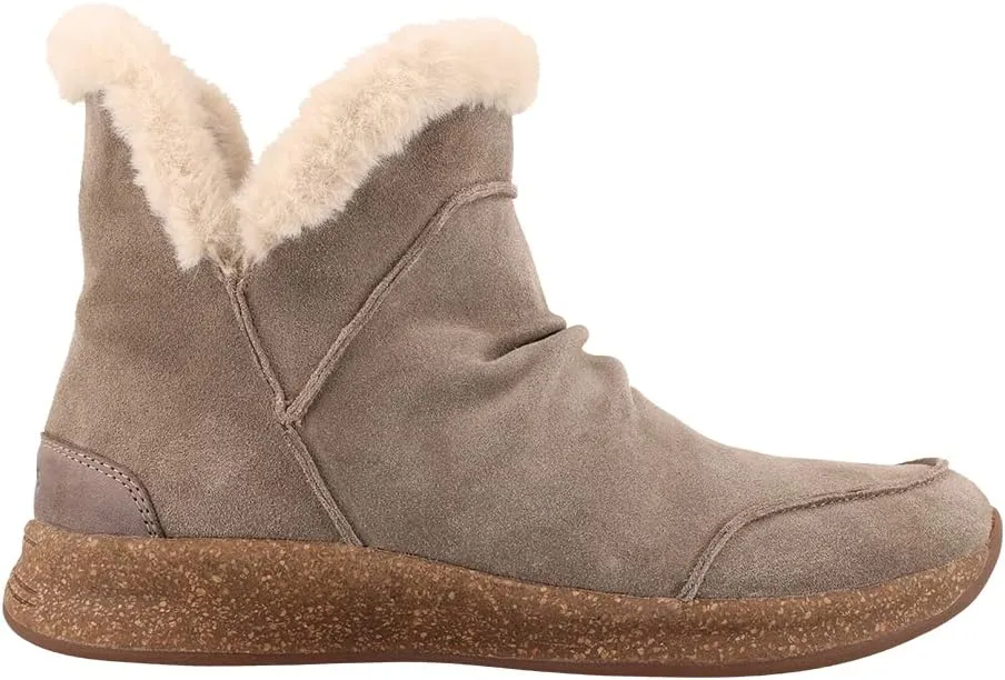 Taos Footwear Women's Future Casual Mid Top Boot