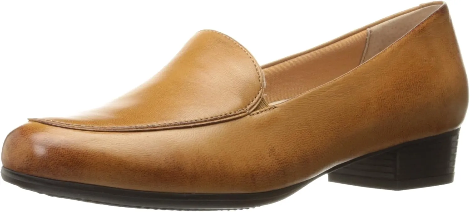Trotters Women's Monarch Slip-On Loafer