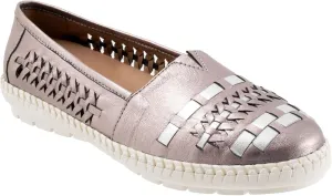 Trotters Women's Slip-on Loafer