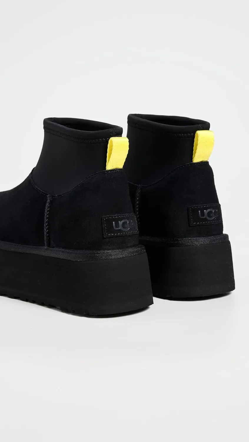 UGG Women's Classic Mini Dipper Fashion Boot