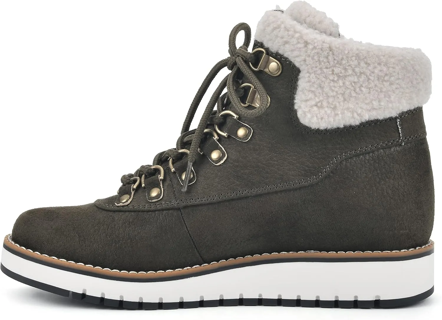 WHITE MOUNTAIN Women's Cozy Ankle Boot