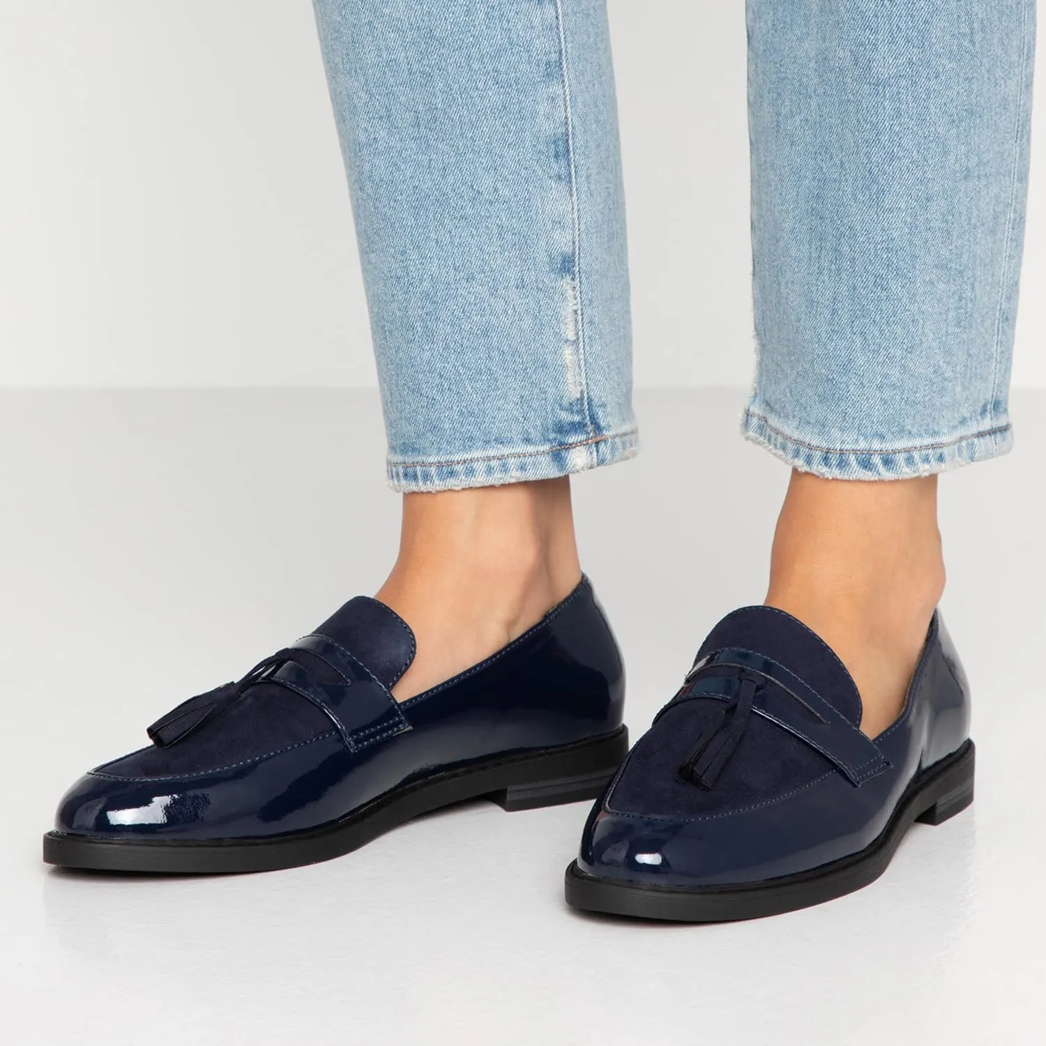 Women Low Chunky Heel Loafer Shoes Tassel Round Toe Slip On Dress Loafers Fringe 1" Block Low Heel Dress Loafers Patent Suede Penny Loafers Comfort Office Shoes Classic 4-11 M US