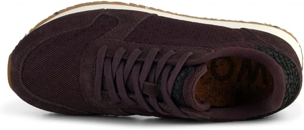 Women's Closed Sneaker