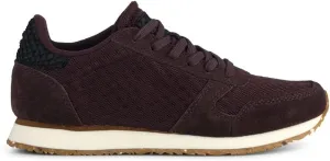 Women's Closed Sneaker